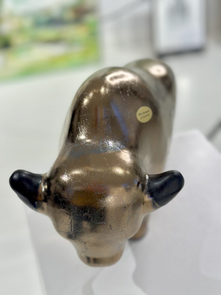 OTTO TYR stor - gylden/bronze glasur med mørke horn - Billede 2