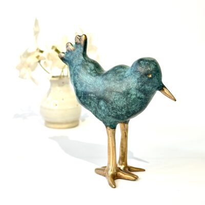 HENGIVEN, figur i massiv bronze, grønpatineret